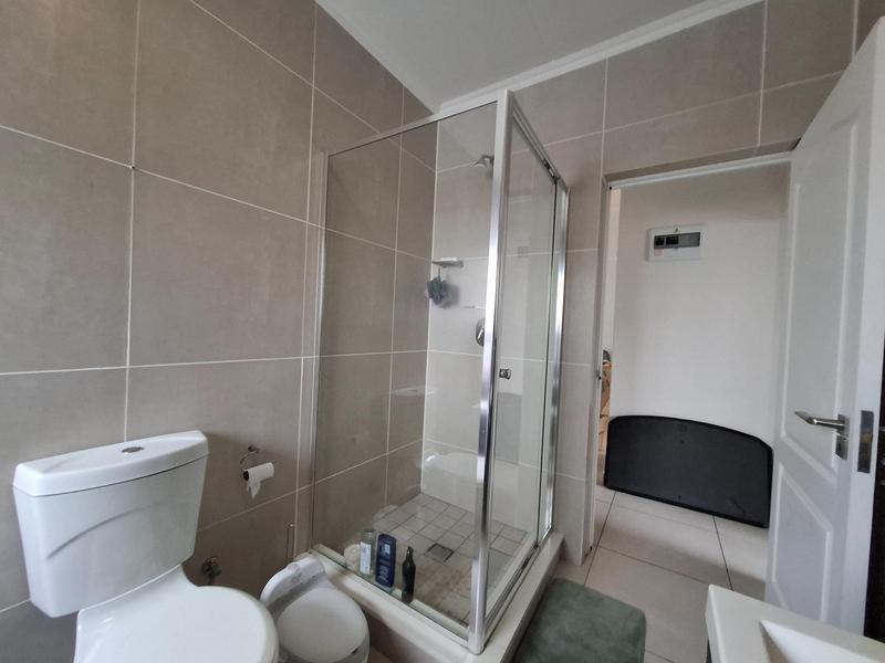To Let 3 Bedroom Property for Rent in De Velde Western Cape